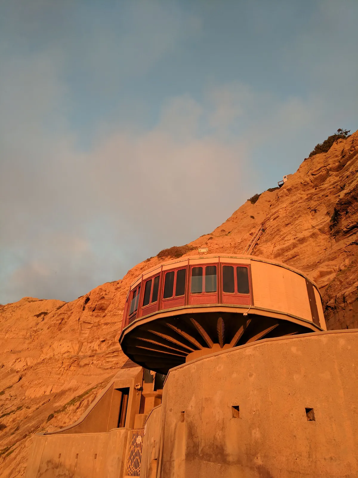 Photographing the Quirky & Majestic Mushroom House of La Jolla